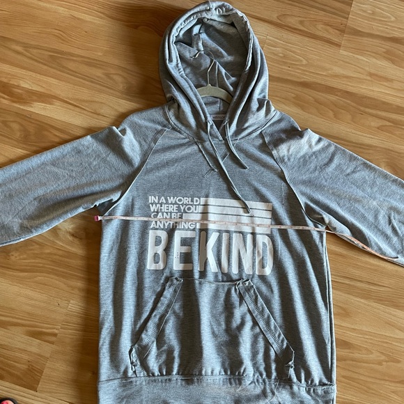 Miss look hoodie Sweatshirt In a World Where You Can Be Anything Be Kind - Picture 2 of 12